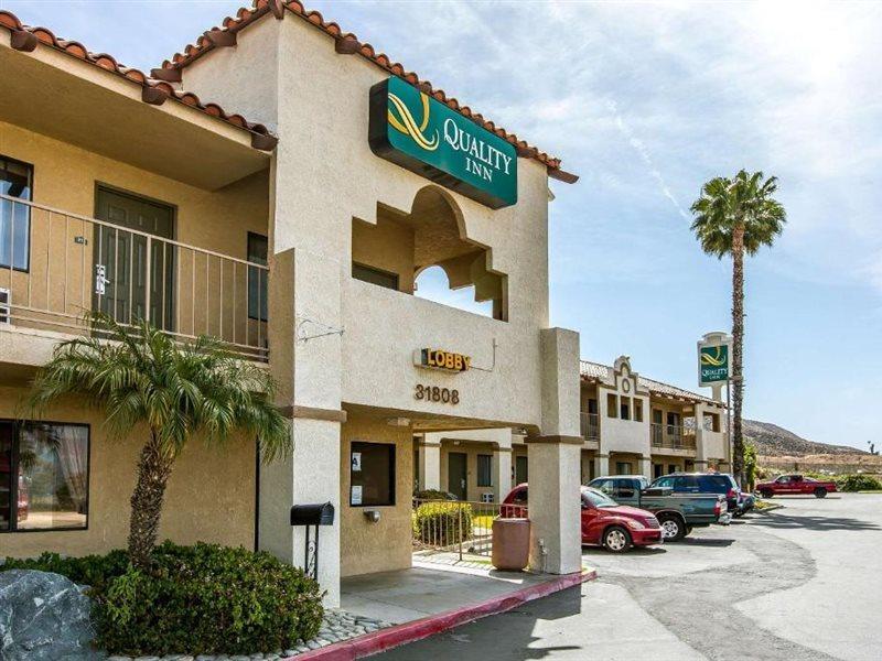 Quality Inn Lake Elsinore I-15 Bagian luar foto